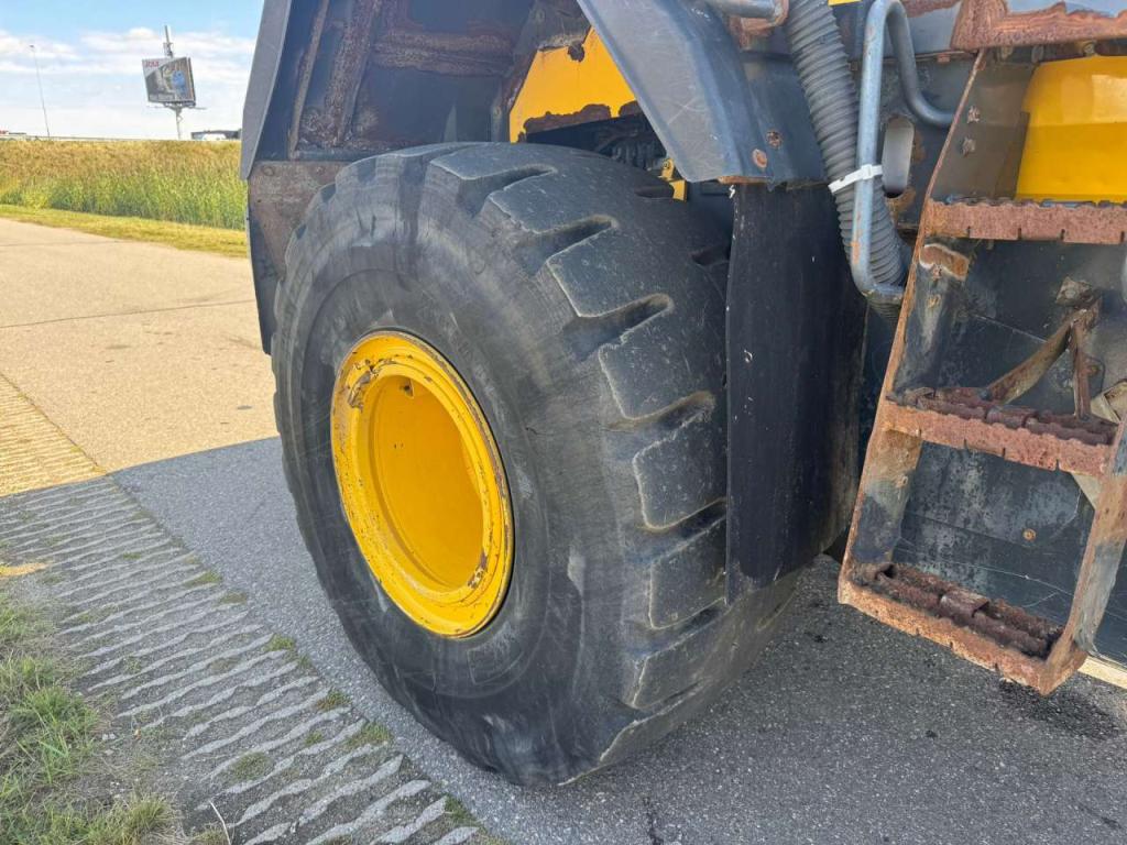 Komatsu WA430-6 Photo 13
