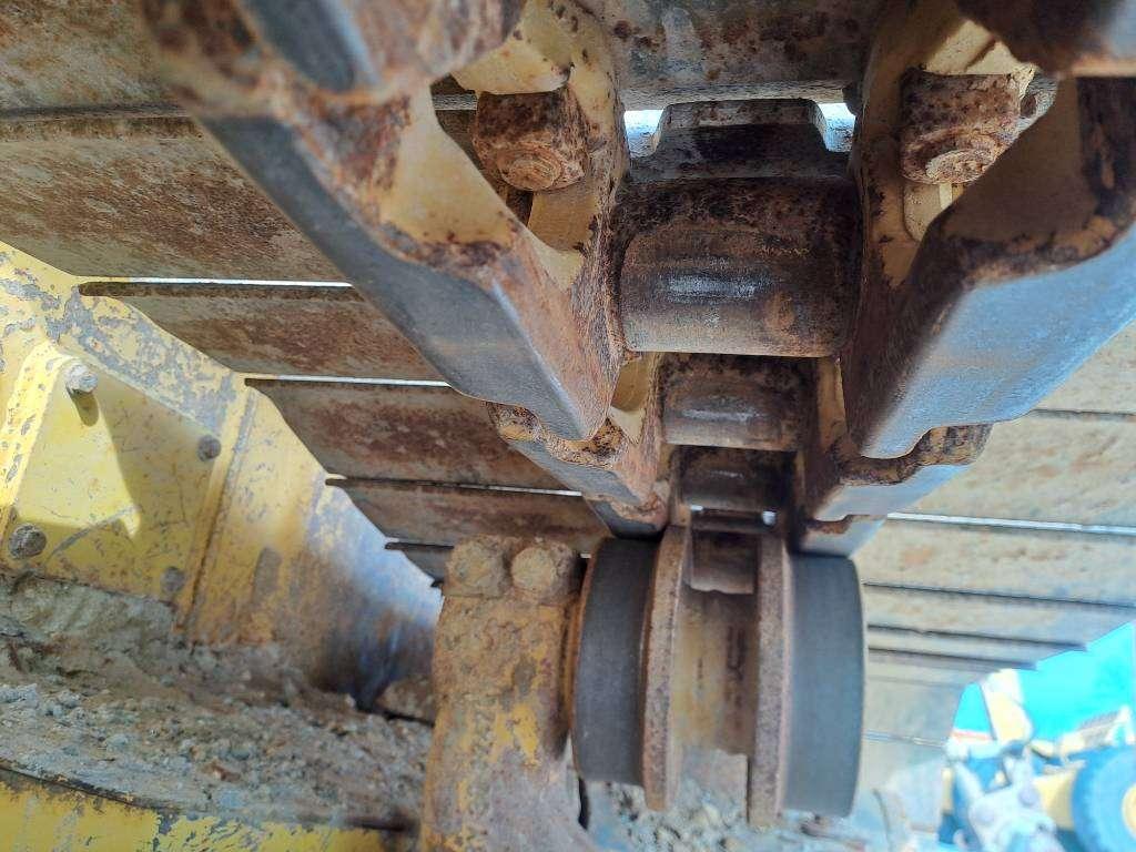 Komatsu D 61 PXi-24 Photo 10