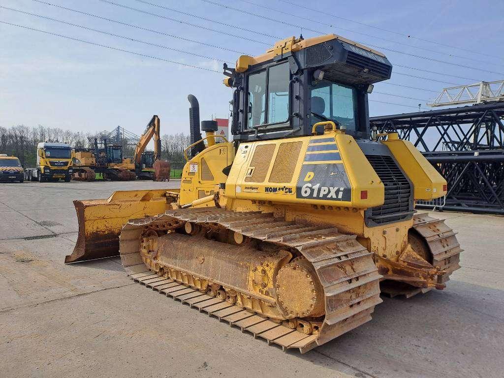 Komatsu D 61 PXi-24 Photo 2