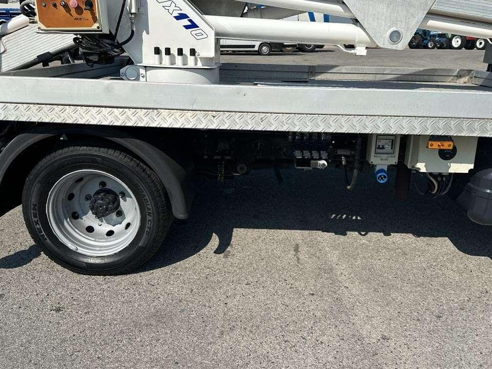 Nissan 35.11 MX 170 Photo 10