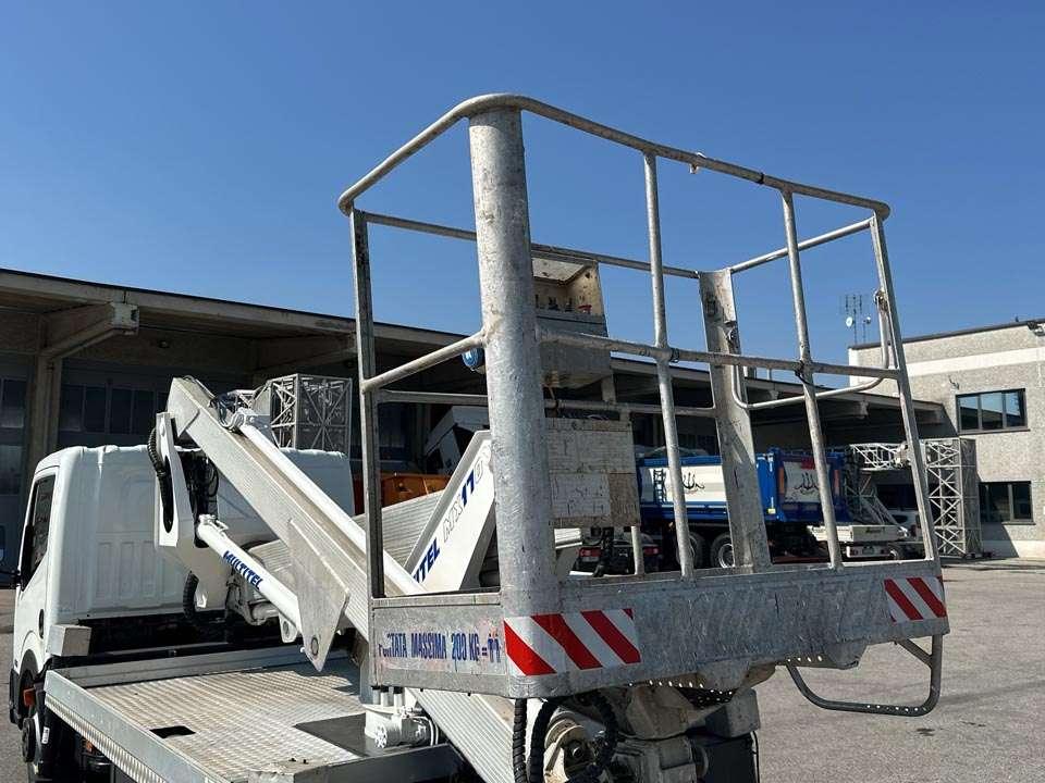 Nissan 35.11 MX 170 Photo 9