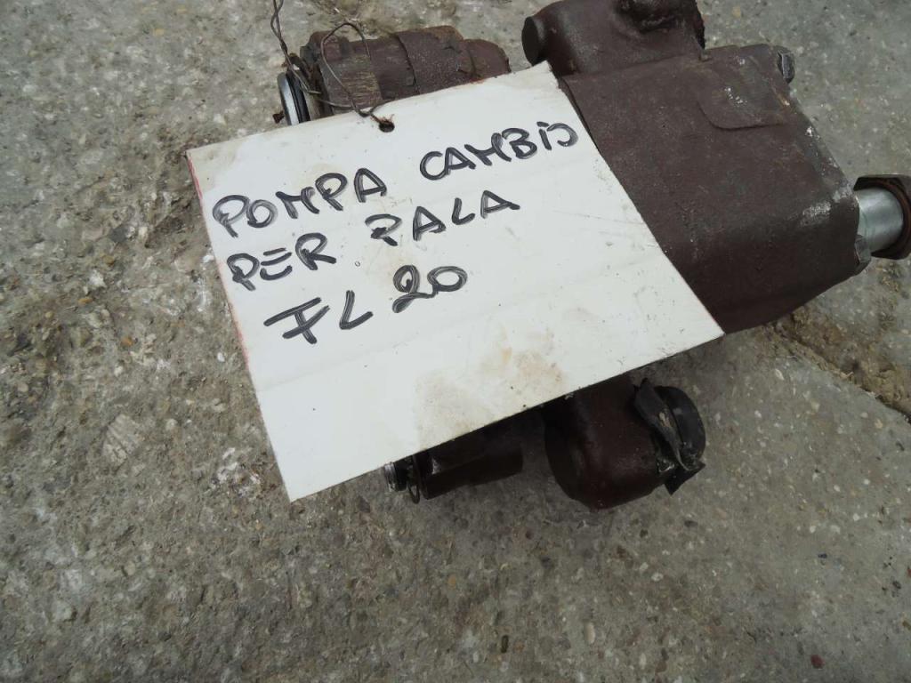 Pompe hydraulique de transmission pour Fiat Allis FL20 Photo 3