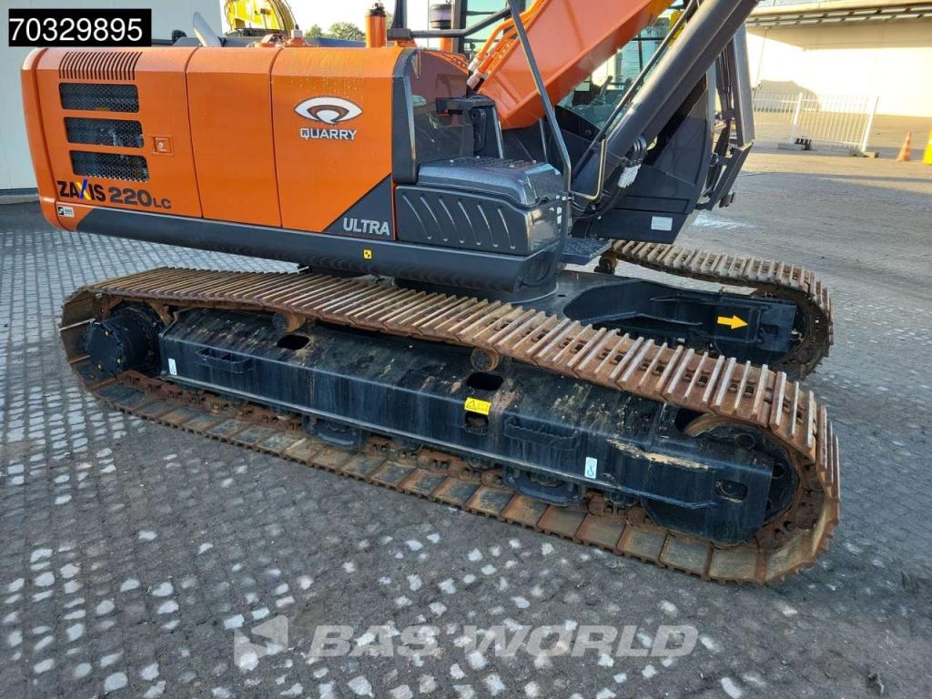 Hitachi ZX220 LC-5G Photo 28