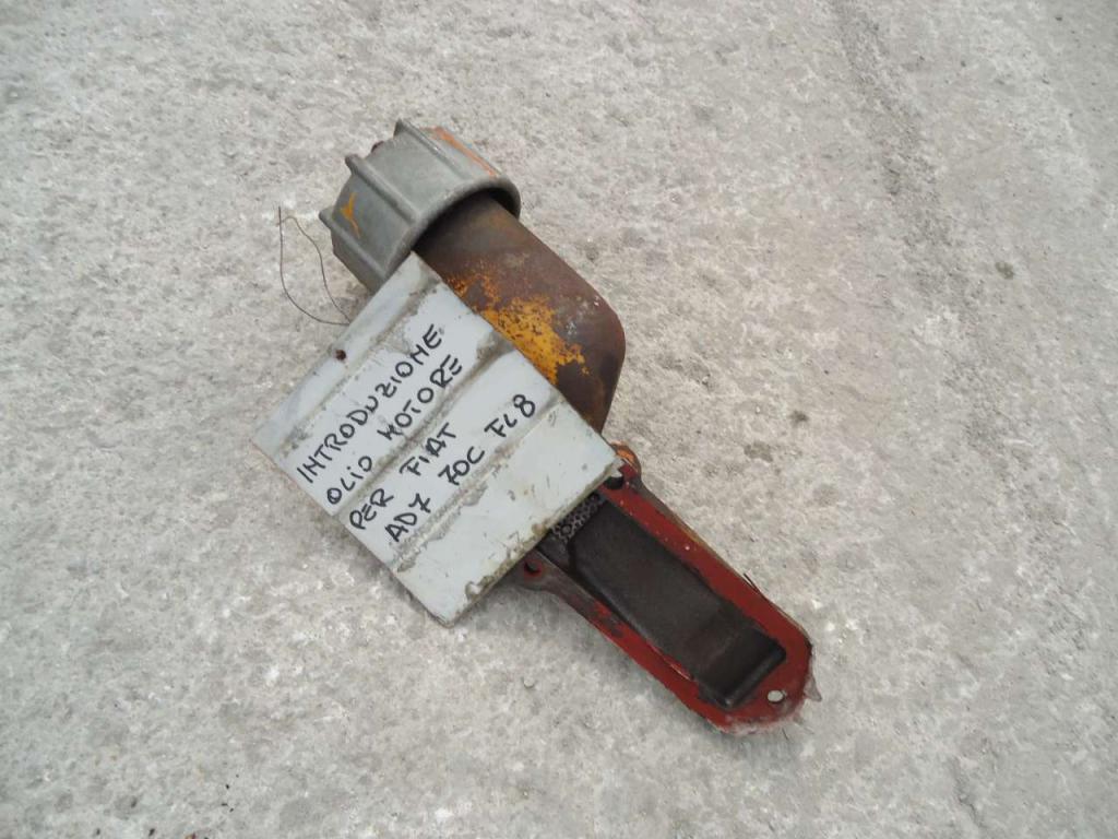 Introduzione Olio Motore pour Fiat AD7-70C-FL8 Photo 2