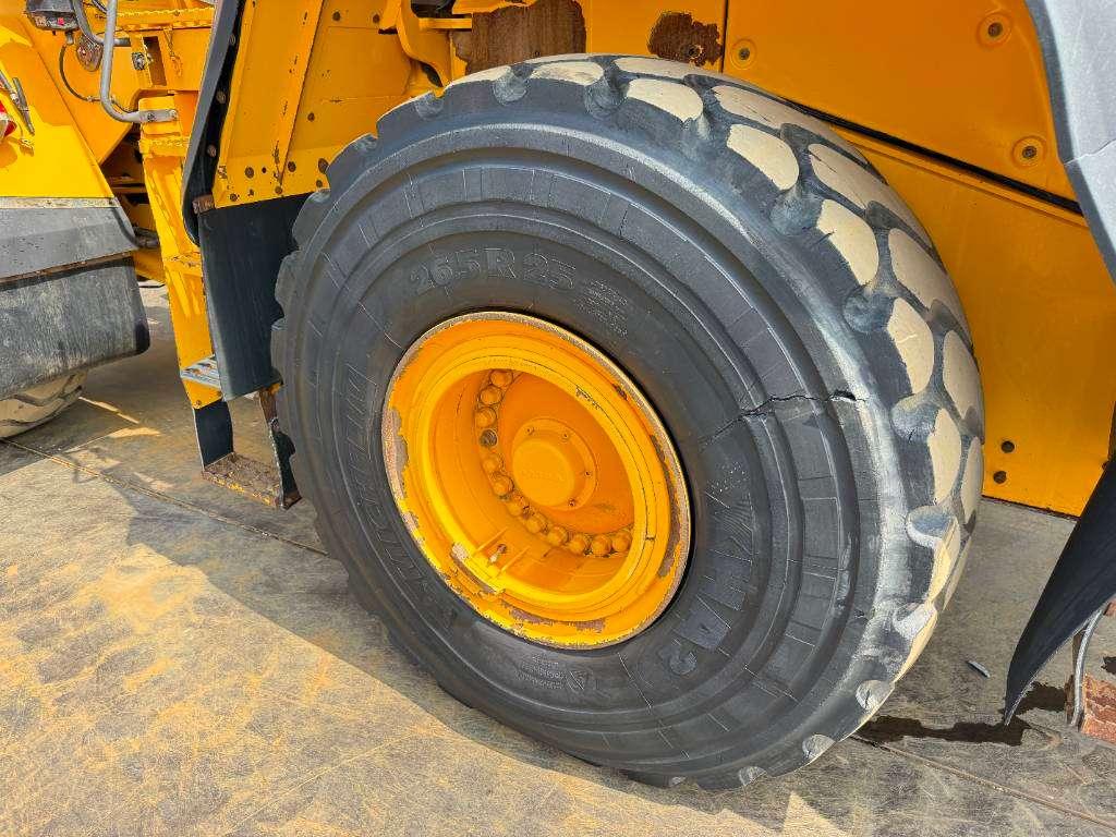 Volvo L180H - Automatic Greasing / Camera Photo 26