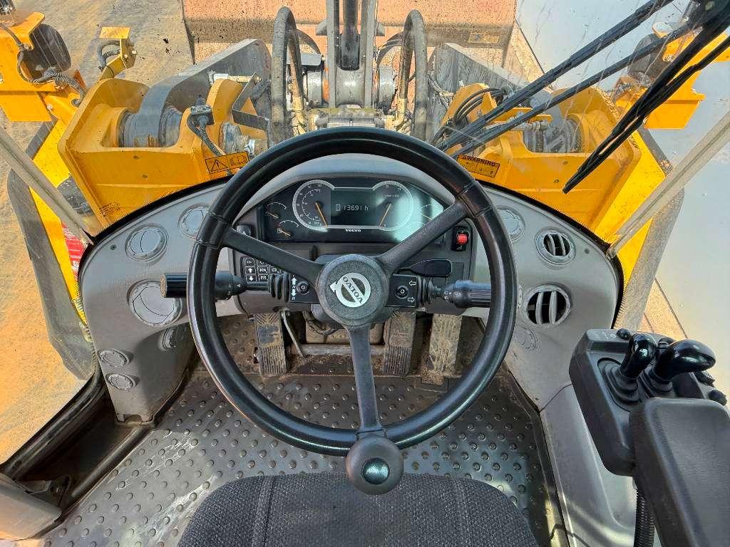 Volvo L180H - Automatic Greasing / Camera Photo 9