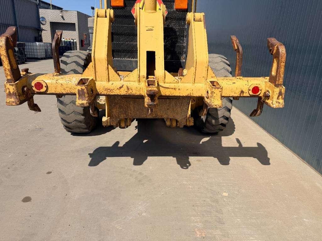 Caterpillar 140H Photo 13