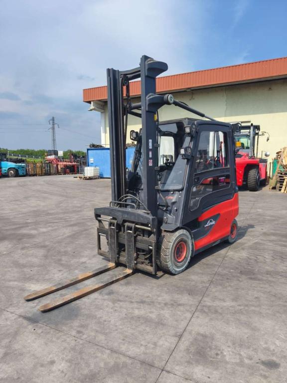Linde E25L-01 Photo 1