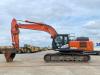 Hitachi ZX300LC-6 Photo 1 thumbnail