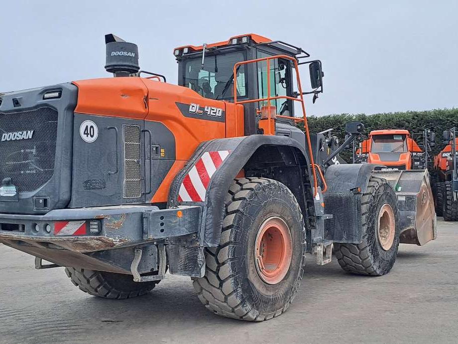 Doosan DL420-7 Photo 5