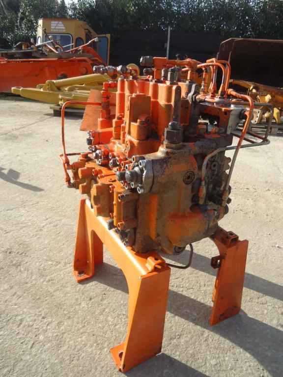 Distributeur hydraulique pour Fiat Hitachi EX215 Photo 4