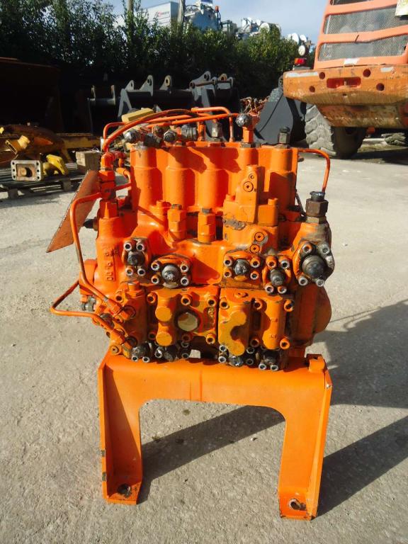 Distributeur hydraulique pour Fiat Hitachi EX215 Photo 5