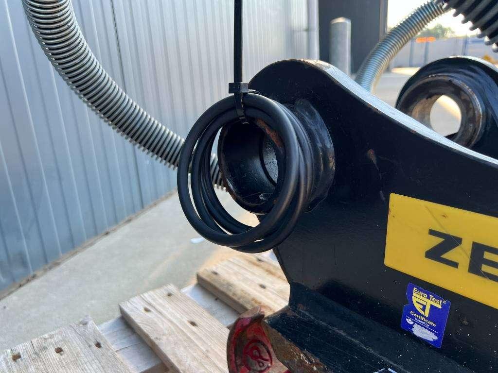 OilQuick OQ65 - 311F / 313F / 315F Photo 15