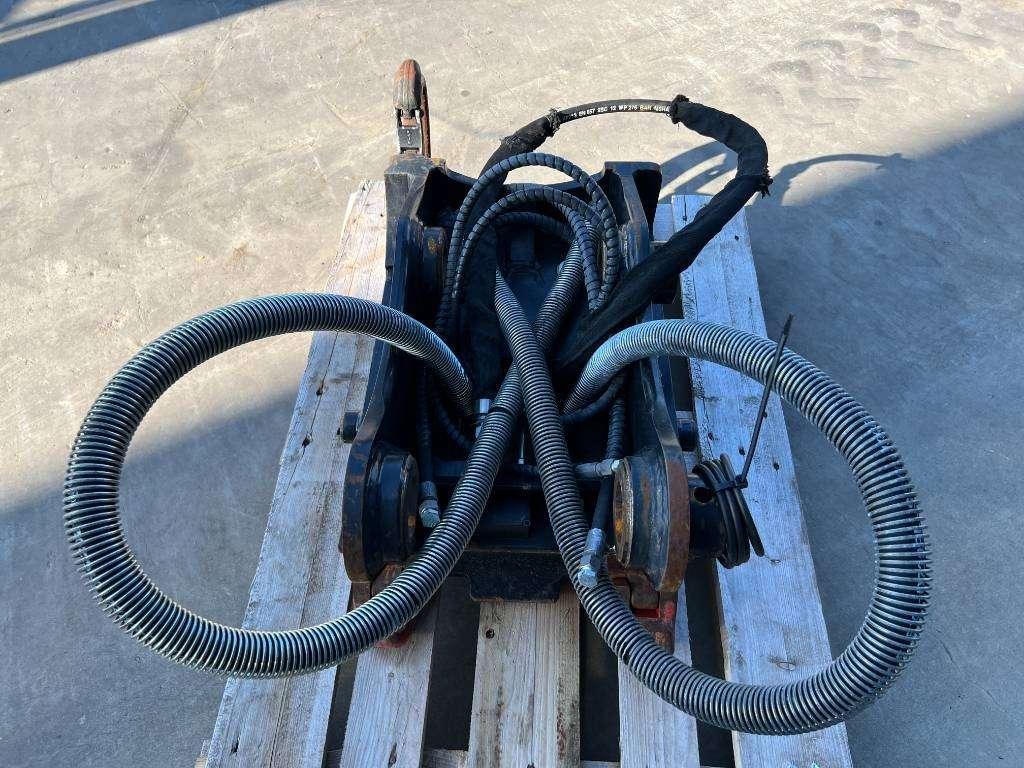 OilQuick OQ65 - 311F / 313F / 315F Photo 5