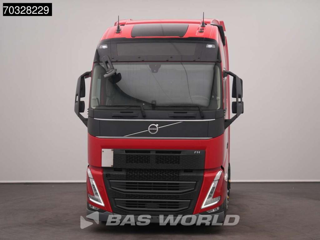 Volvo FH 460 4X2 XL Mega 2x Tanks ACC TÜV Photo 6