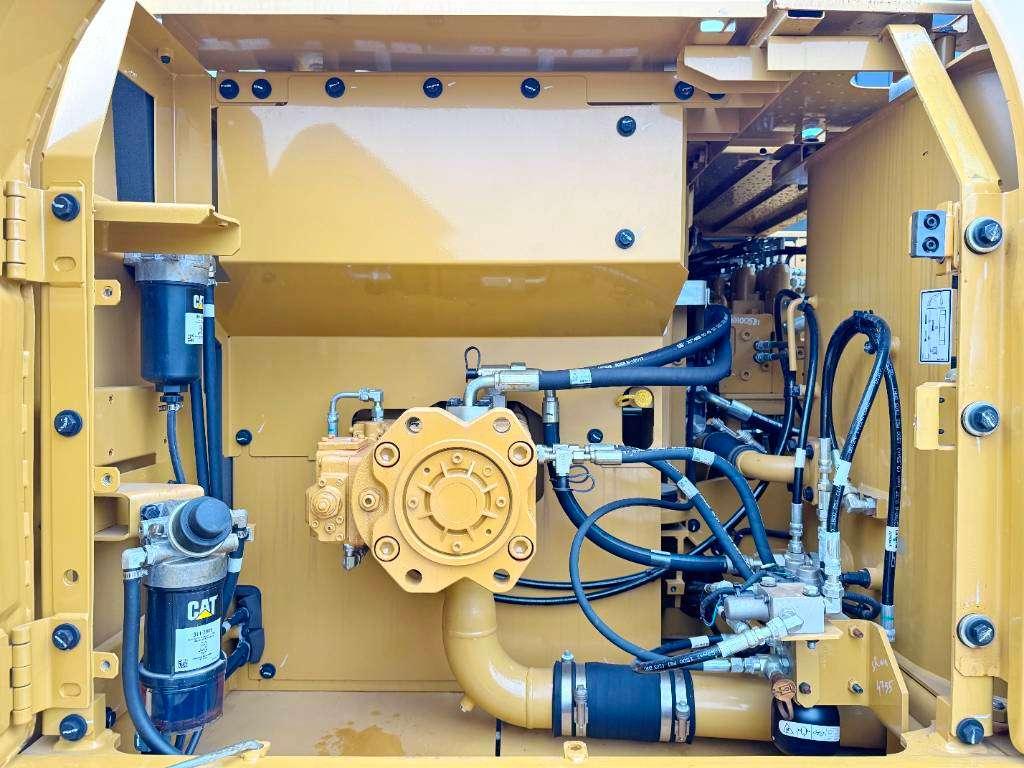 Caterpillar 320D3 GC - 16 Meter Long Reach / New / Unused Photo 15