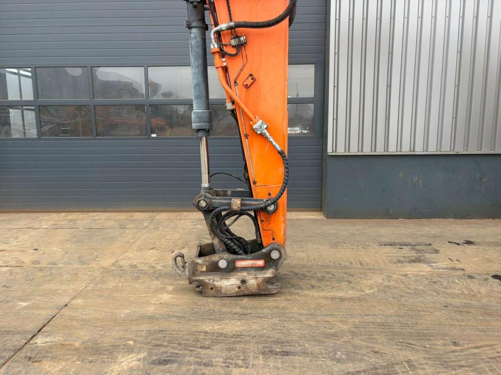 Doosan DX255LC-5 Photo 10