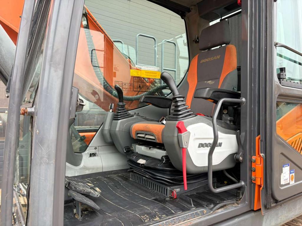 Doosan DX255LC-5 Photo 20