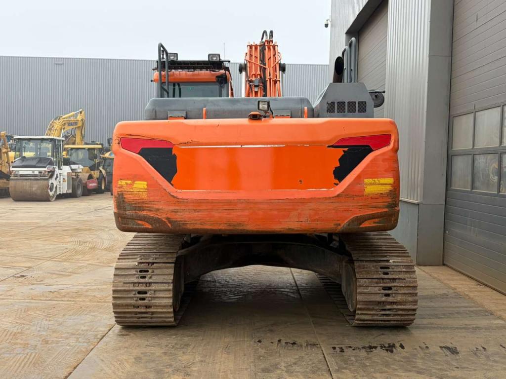 Doosan DX255LC-5 Photo 4