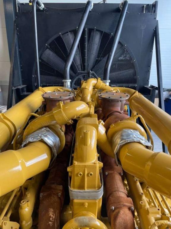 Caterpillar 3516B - 2.250 kVA Generator - DPX-25084 Photo 19