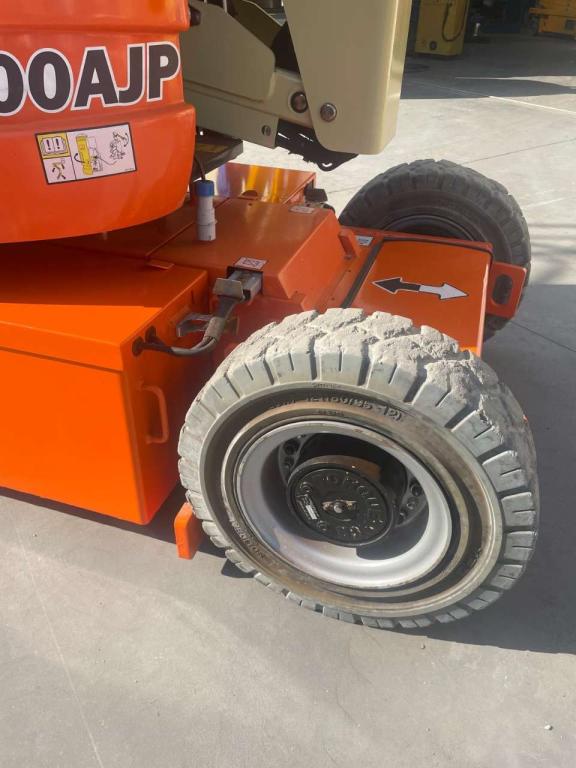 JLG E300AJP Photo 3