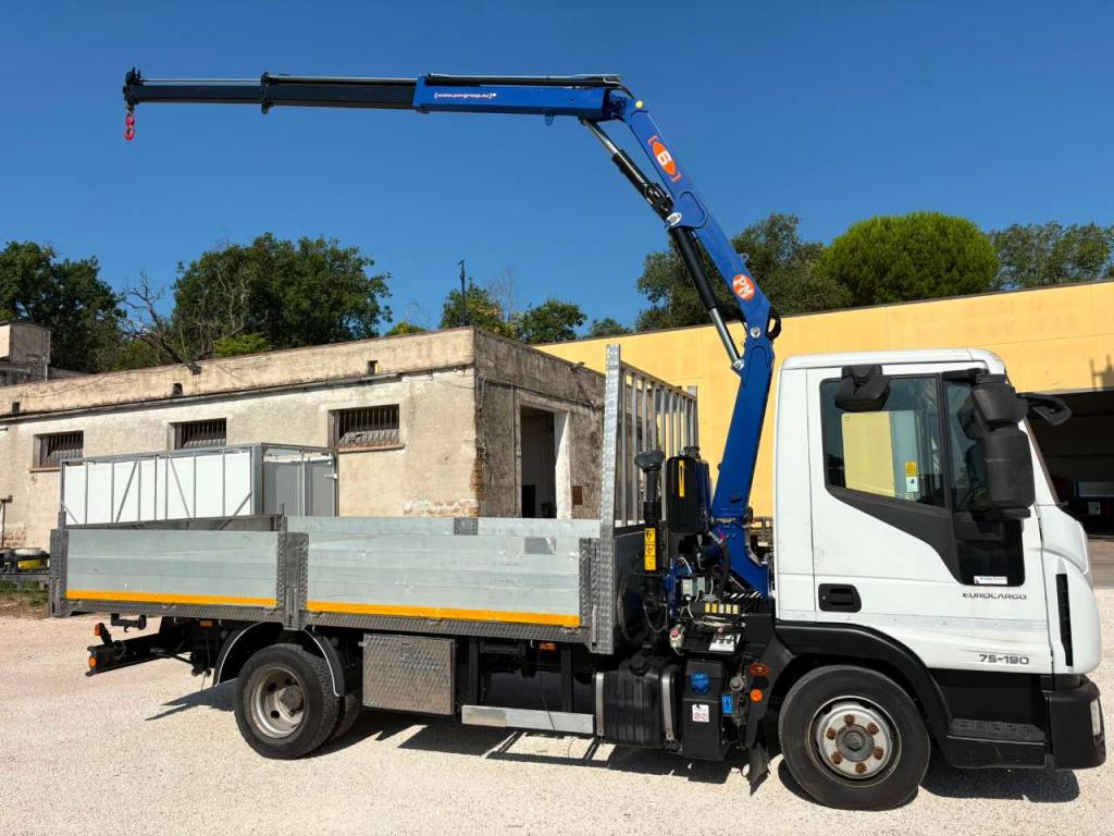 Iveco EUROCARGO 75E19 euro 6 GRU PM Photo 3