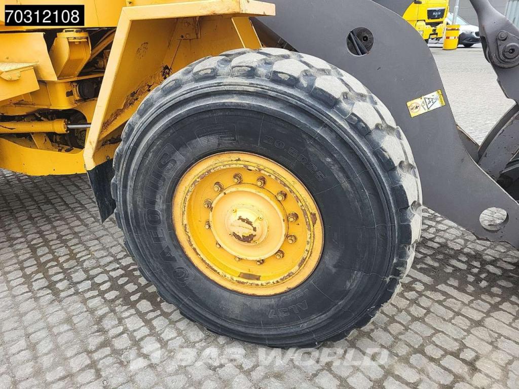 Volvo L90 C Photo 28