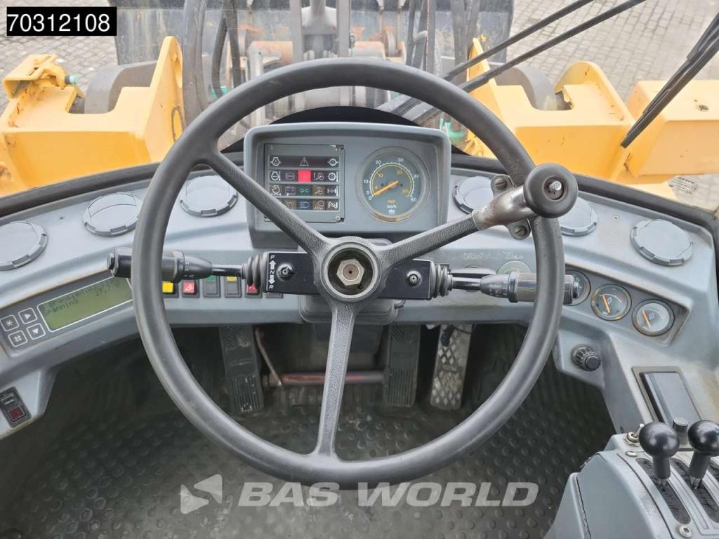 Volvo L90 C Photo 30