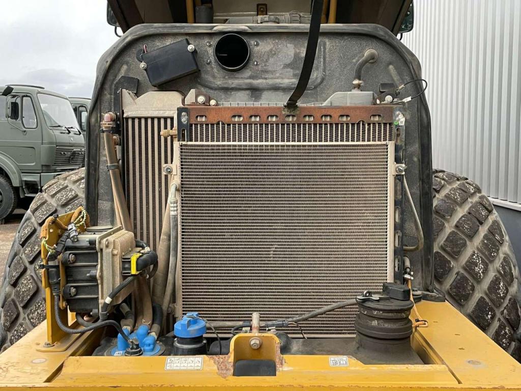 Caterpillar CS66 B Photo 27