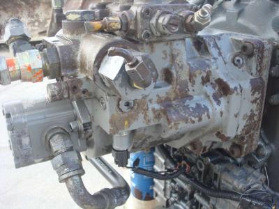 Pompe hydraulique pour Hitachi ZW220 en vente par OLM 90 Srl
