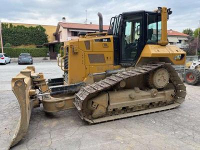 Caterpillar D6NXL Photo 1