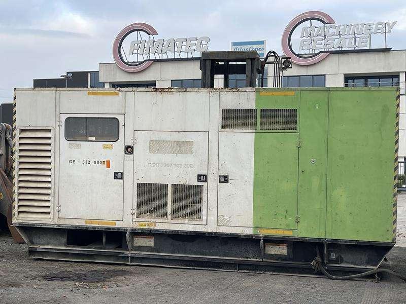Caterpillar 900 F Photo 2