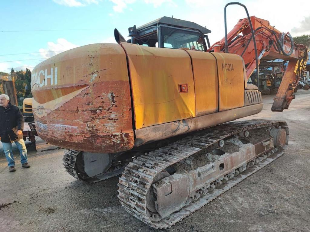 Hitachi ZX240N-3 Photo 17