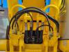 New Holland E 215 B Photo 8 thumbnail