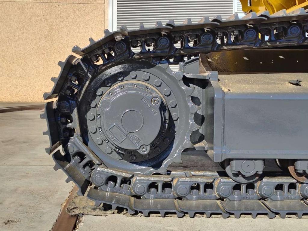 New Holland E 215 B Photo 13