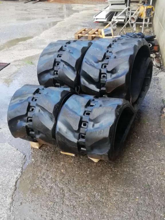 Bridgestone Chenille caoutchouc pour Kubota KX080.3 - KX080.4 - KX80 - KX80.4ALPHA2 Photo 2