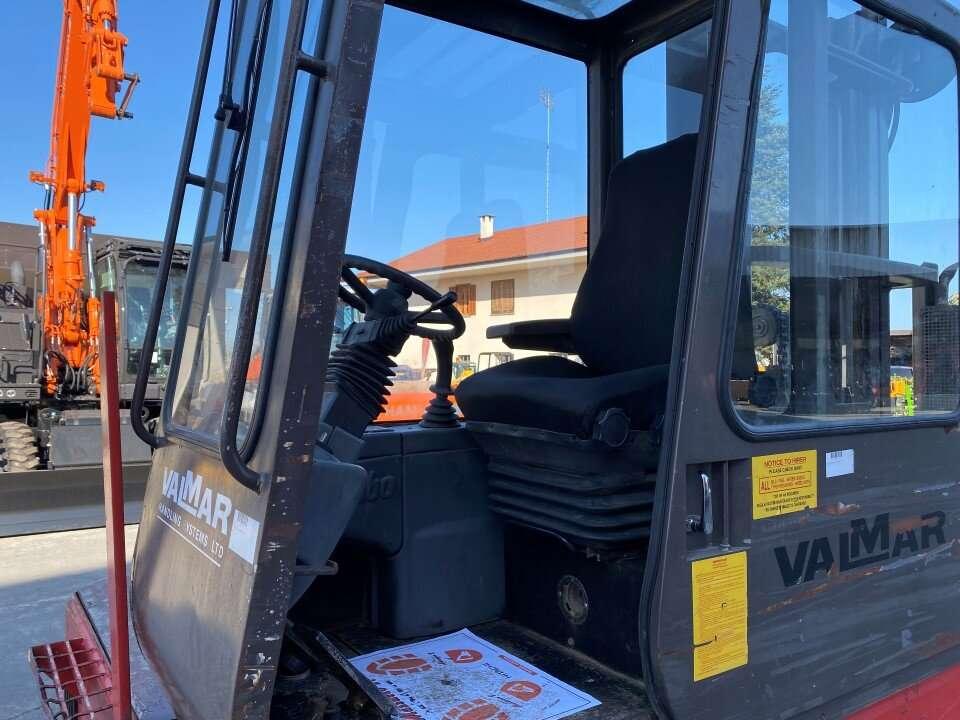 Valmar Jumbo 4x2 Photo 4