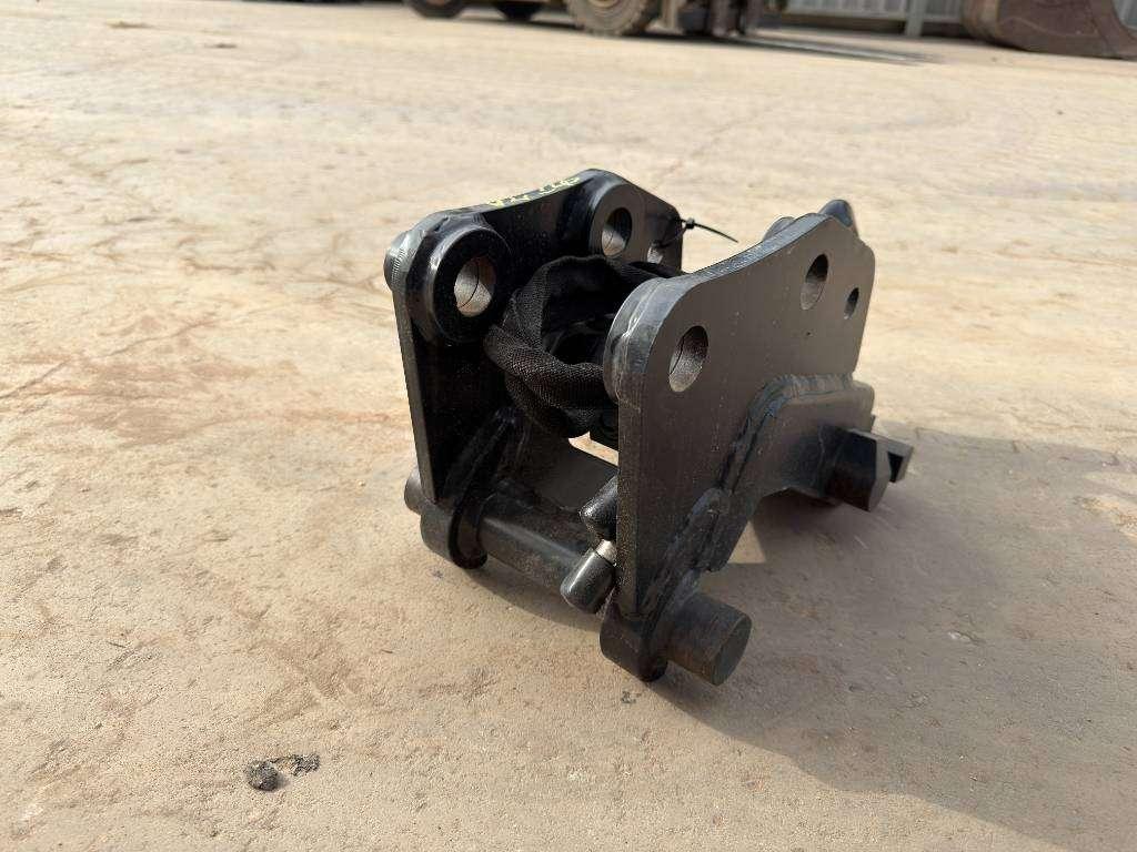 Verachtert CW05 - Caterpillar 301 Photo 4