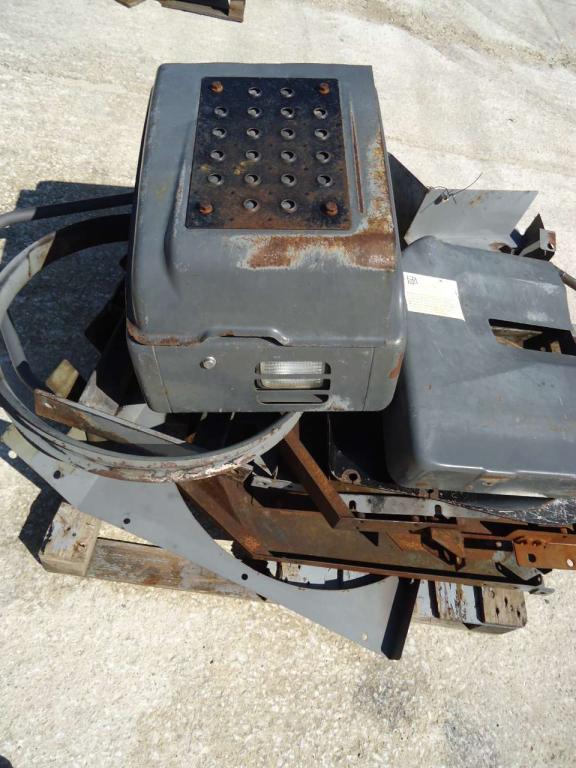 Capot et panneau de carrosserie pour ZX 210.3 Photo 4