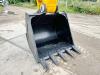 JCB 215LC - New / Unused / Hammer Lines Photo 12 thumbnail