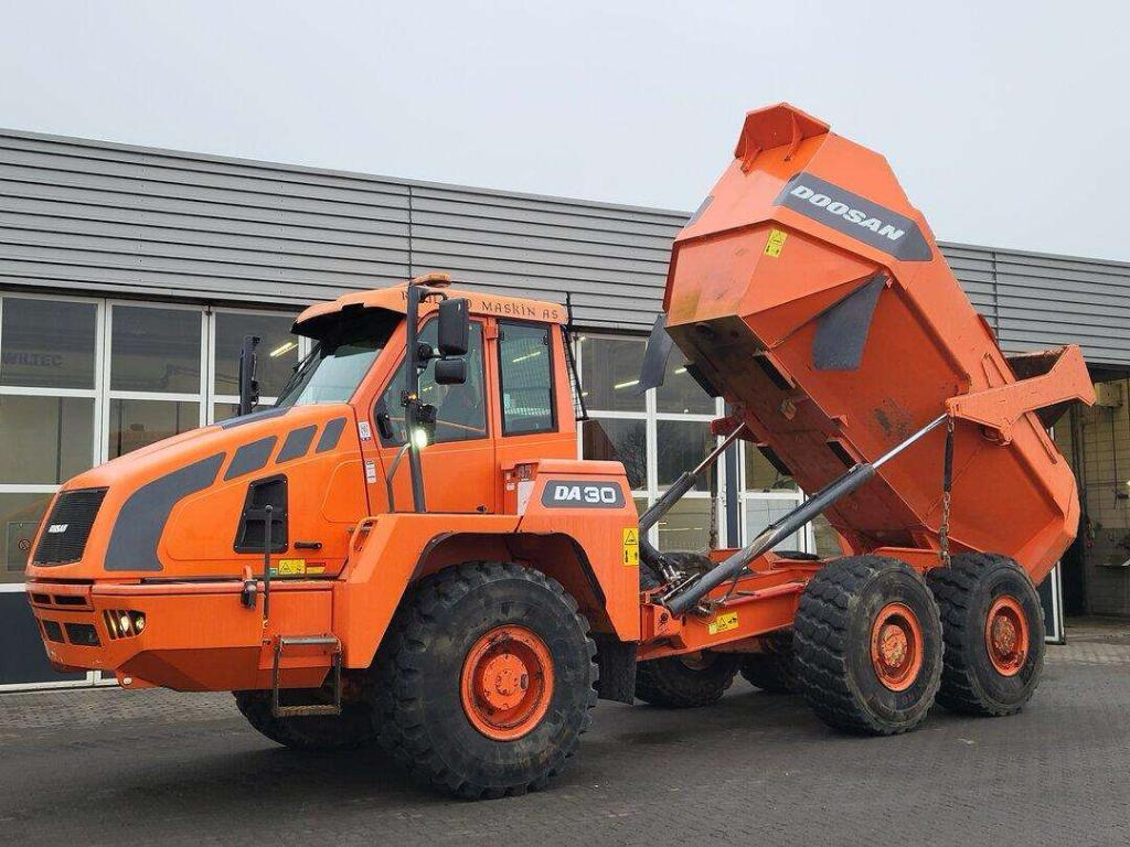 Doosan - Daewoo DA30 Photo 1