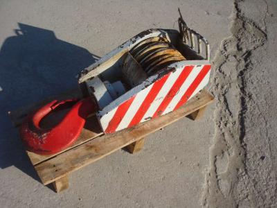 Gancio pour BRACCIO TELESCOPICO en vente par OLM 90 Srl