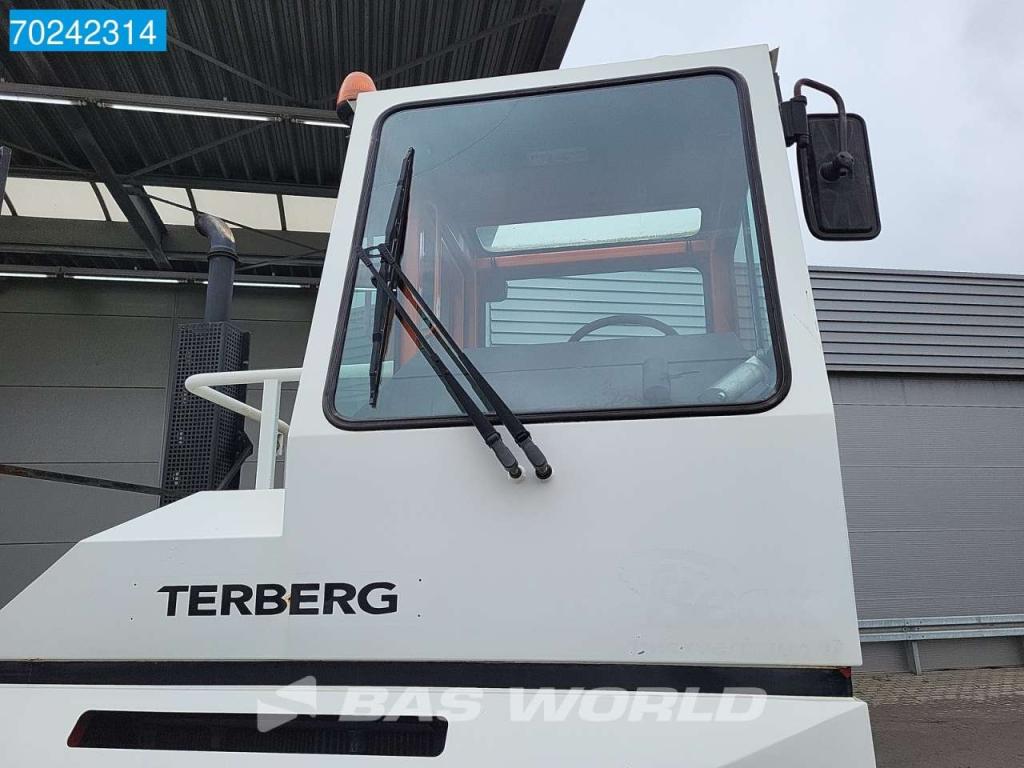 Terberg YT180 4X2 NL-Truck Terminal Trekker Photo 11
