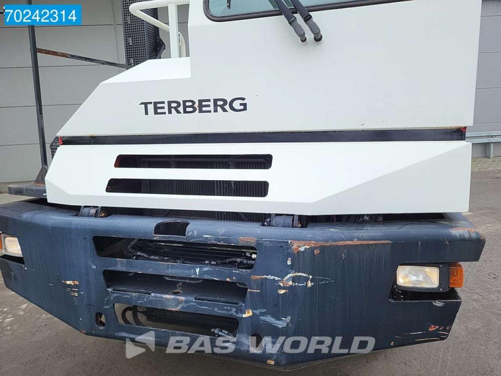 Terberg YT180 4X2 NL-Truck Terminal Trekker Photo 12