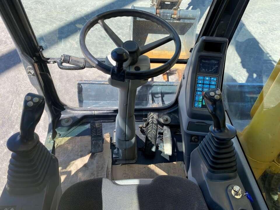 Komatsu PW200 7K Photo 10