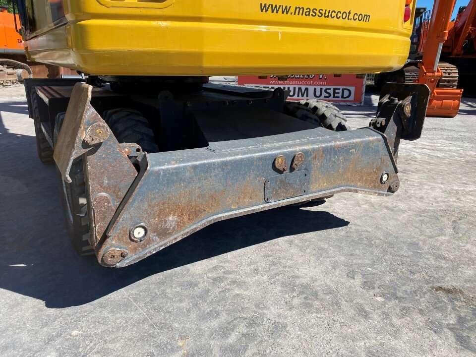 Komatsu PW200 7K Photo 18