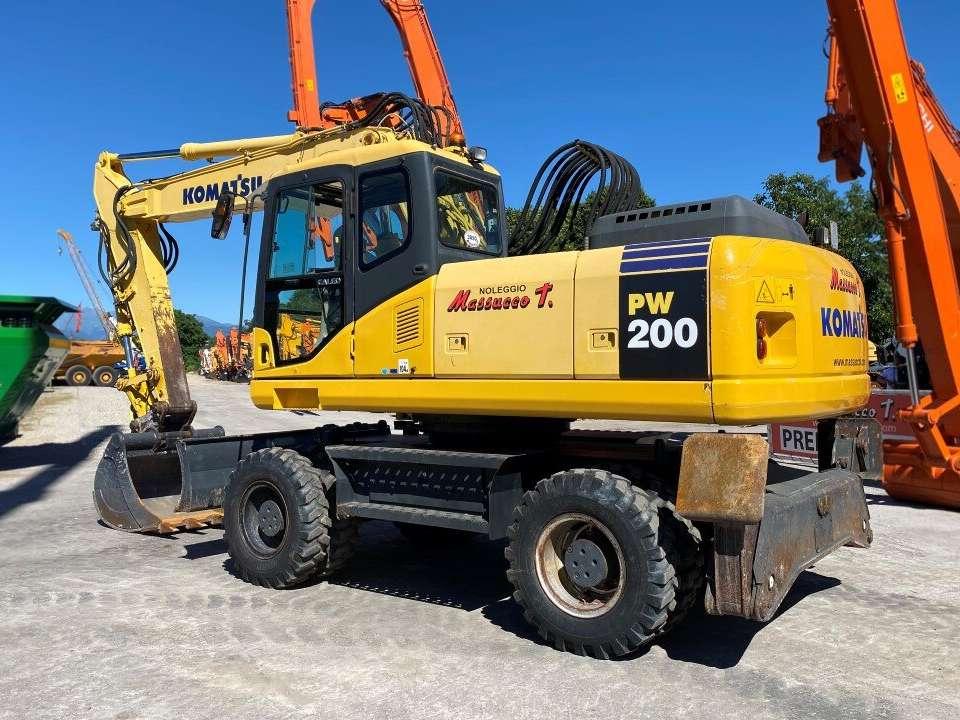 Komatsu PW200 7K Photo 3