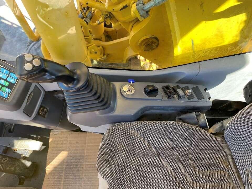 Komatsu PW200 7K Photo 8