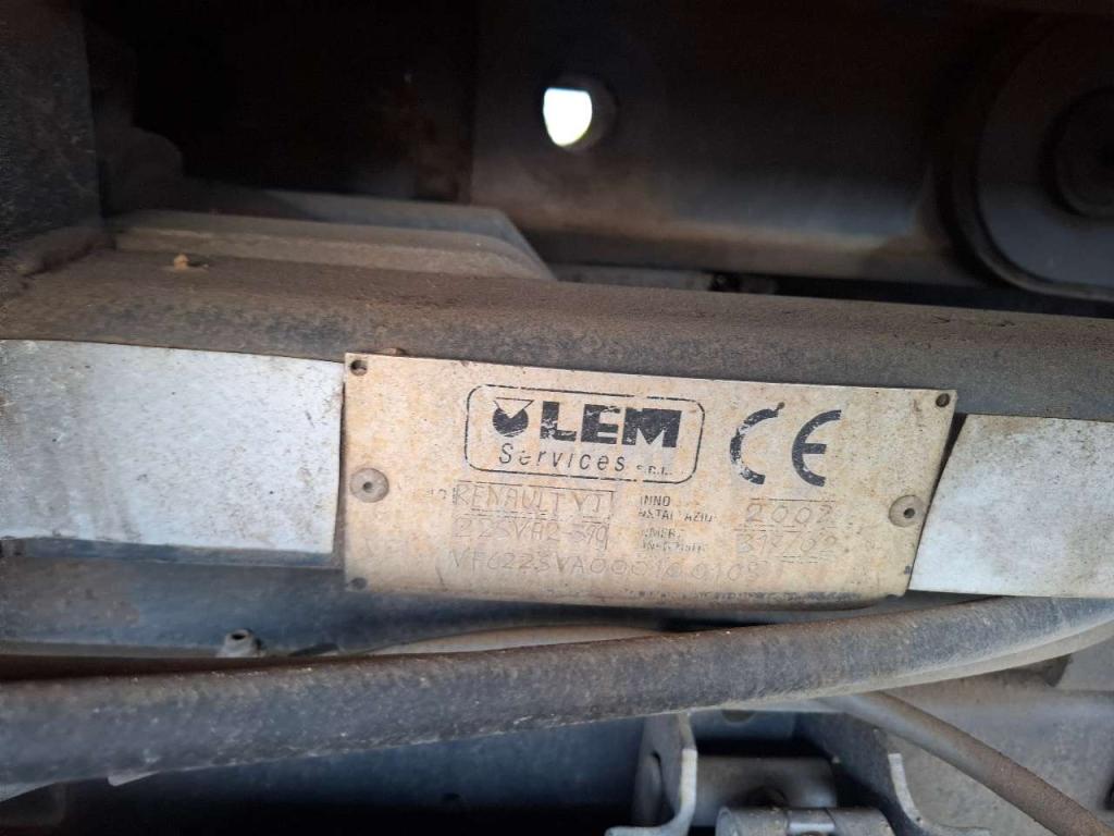 Iveco EUROTECH MP190E30 6X2 Photo 8