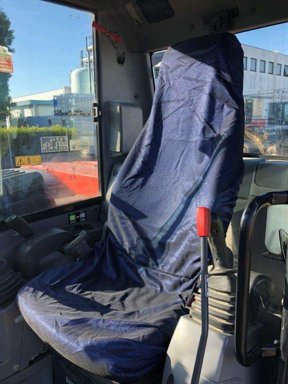 Kubota KX 80-4 Photo 5